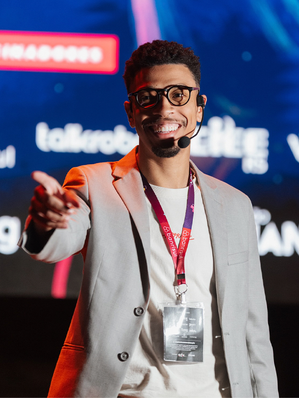 Crislan Escalante 