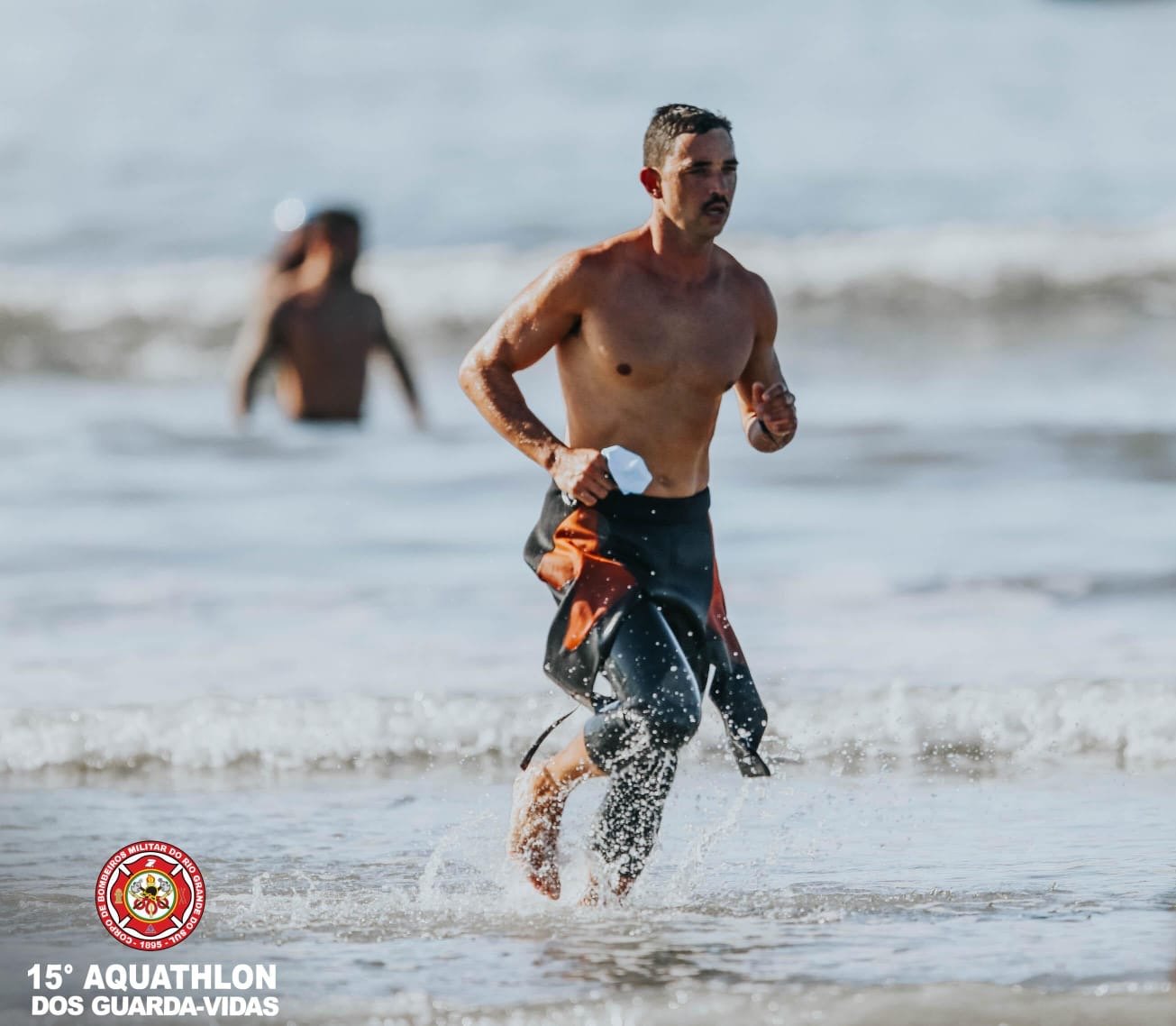 Guarda-vidas Silas Evaristo representa Pelotas e se destaca no 15º Aquathlon no Cassino