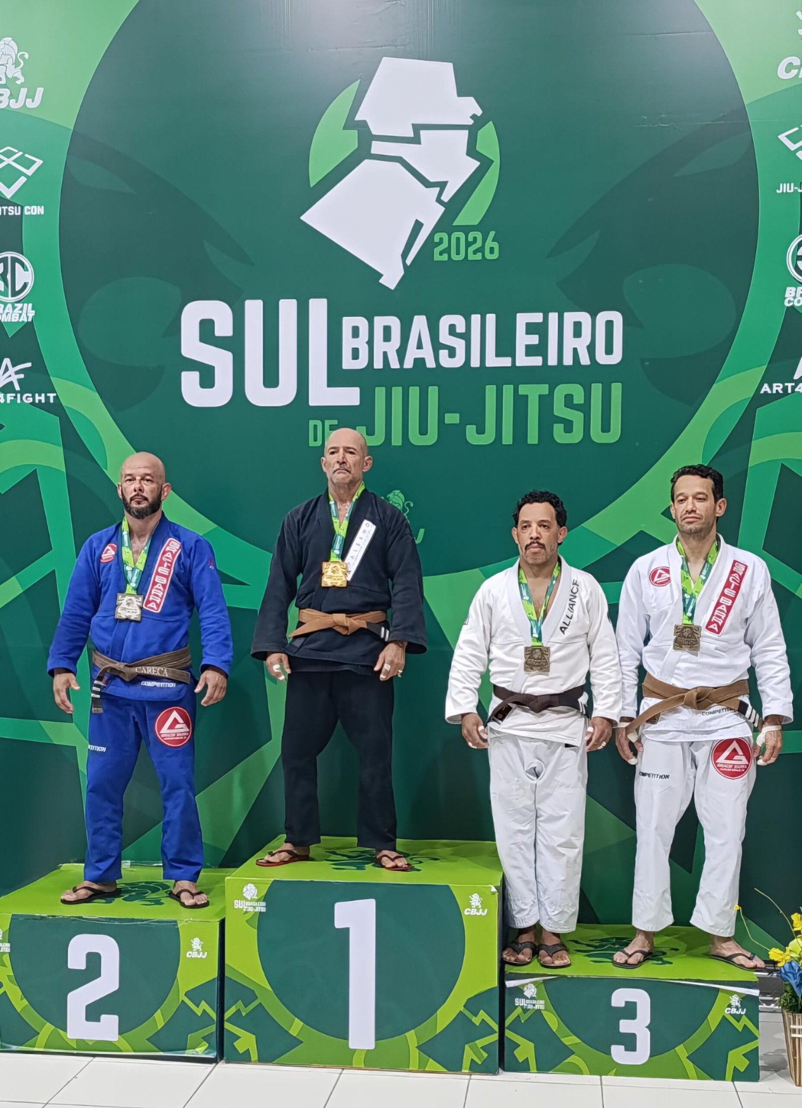Atleta de Pelotas conquista dois vice-campeonatos no Sul-Brasileiro de Jiu-Jitsu em Santa Catarina