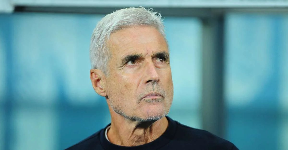 Luís Castro é denunciado por expulsão contra o Coritiba e pode pegar até seis jogos de suspensão
