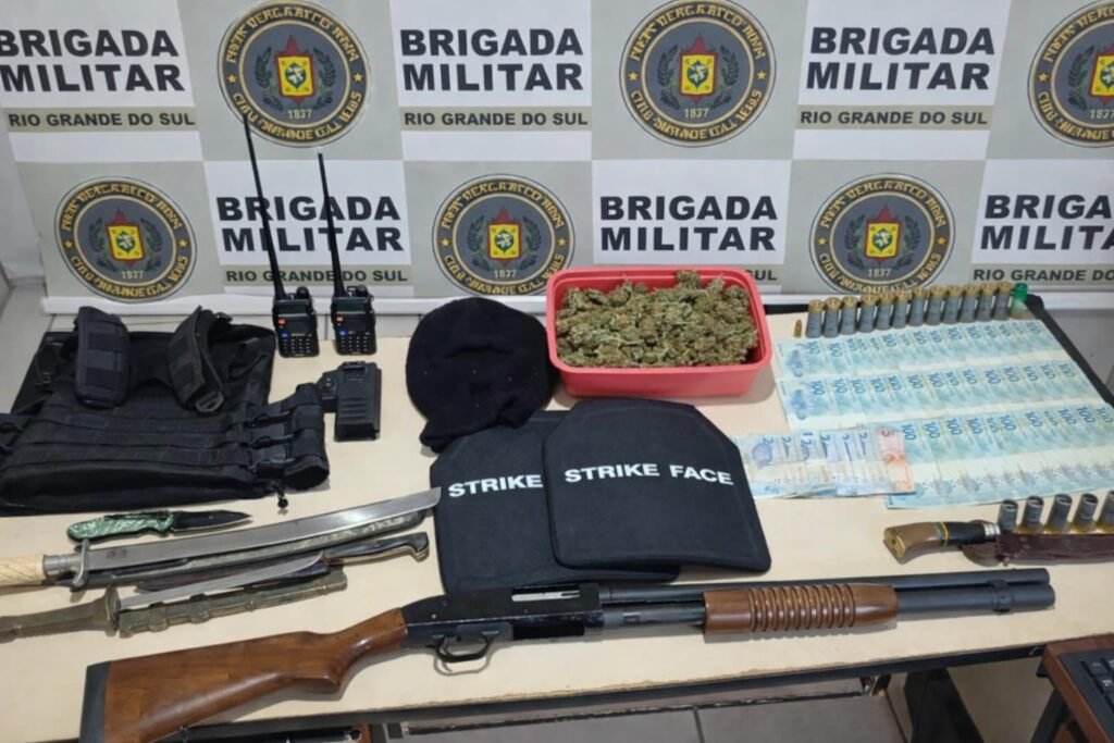 Homem é preso por tráfico e porte ilegal de arma durante ação da Brigada Militar em Cerrito – Portal Pelotas Notícias