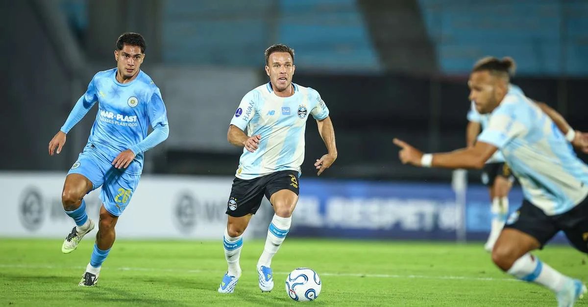 saiba o valor que a Juventus desejaria receber pela venda de Arthur