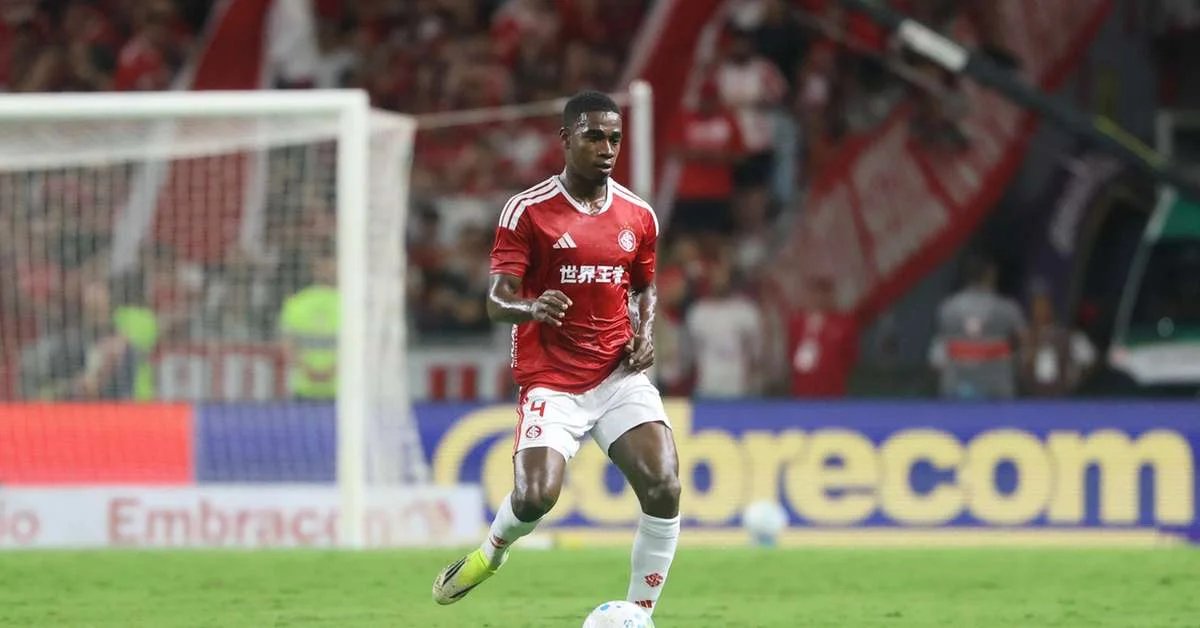 Inter retoma treinos com mudanças na defesa e mira reação diante do Mirassol