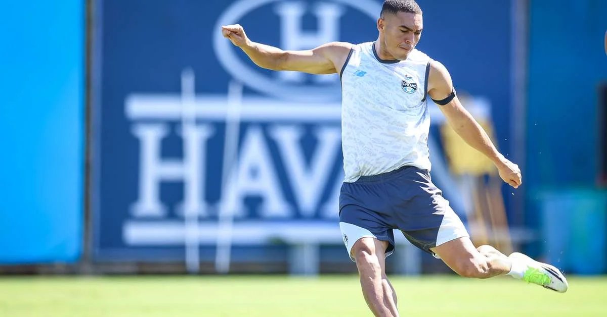 Grêmio pode preservar três titulares contra o Deportivo Riestra; confira a provável escalação