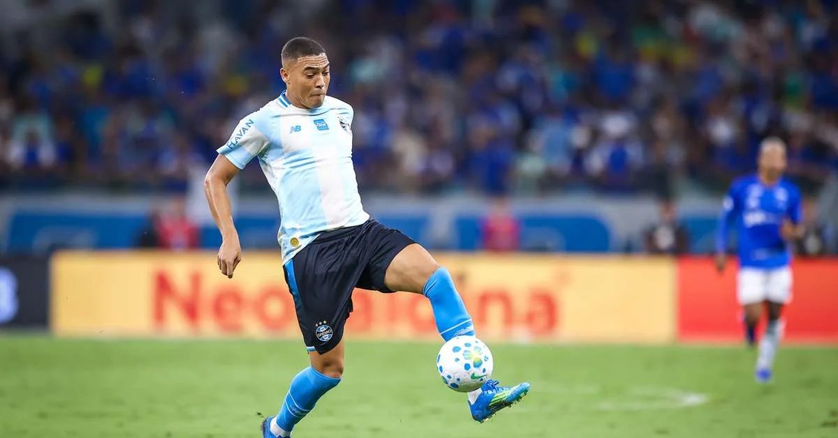 “Temos que olhar para si”