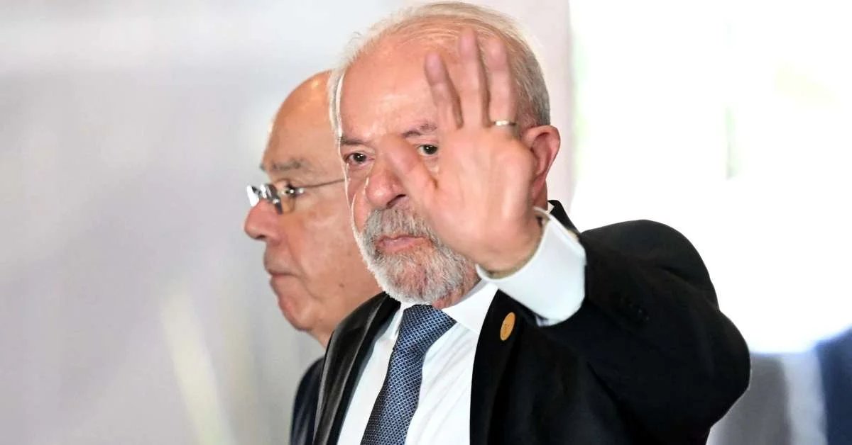 Lula mantém avaliação negativa em 40%