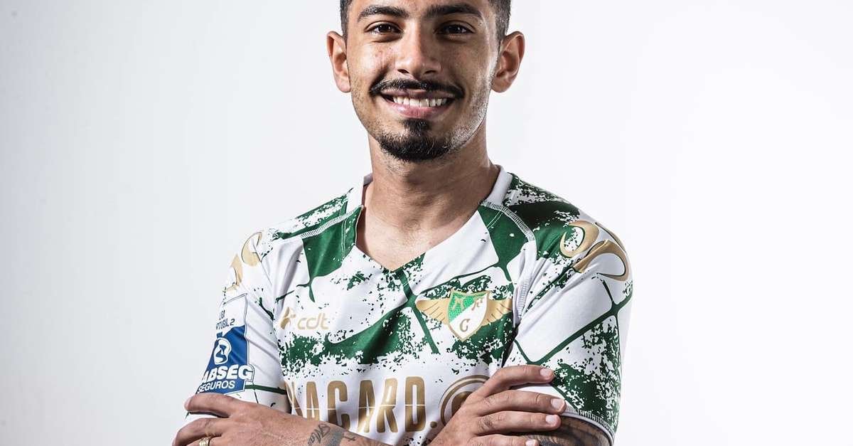 Grêmio monitora meia do Moreirense, diz jornal português
