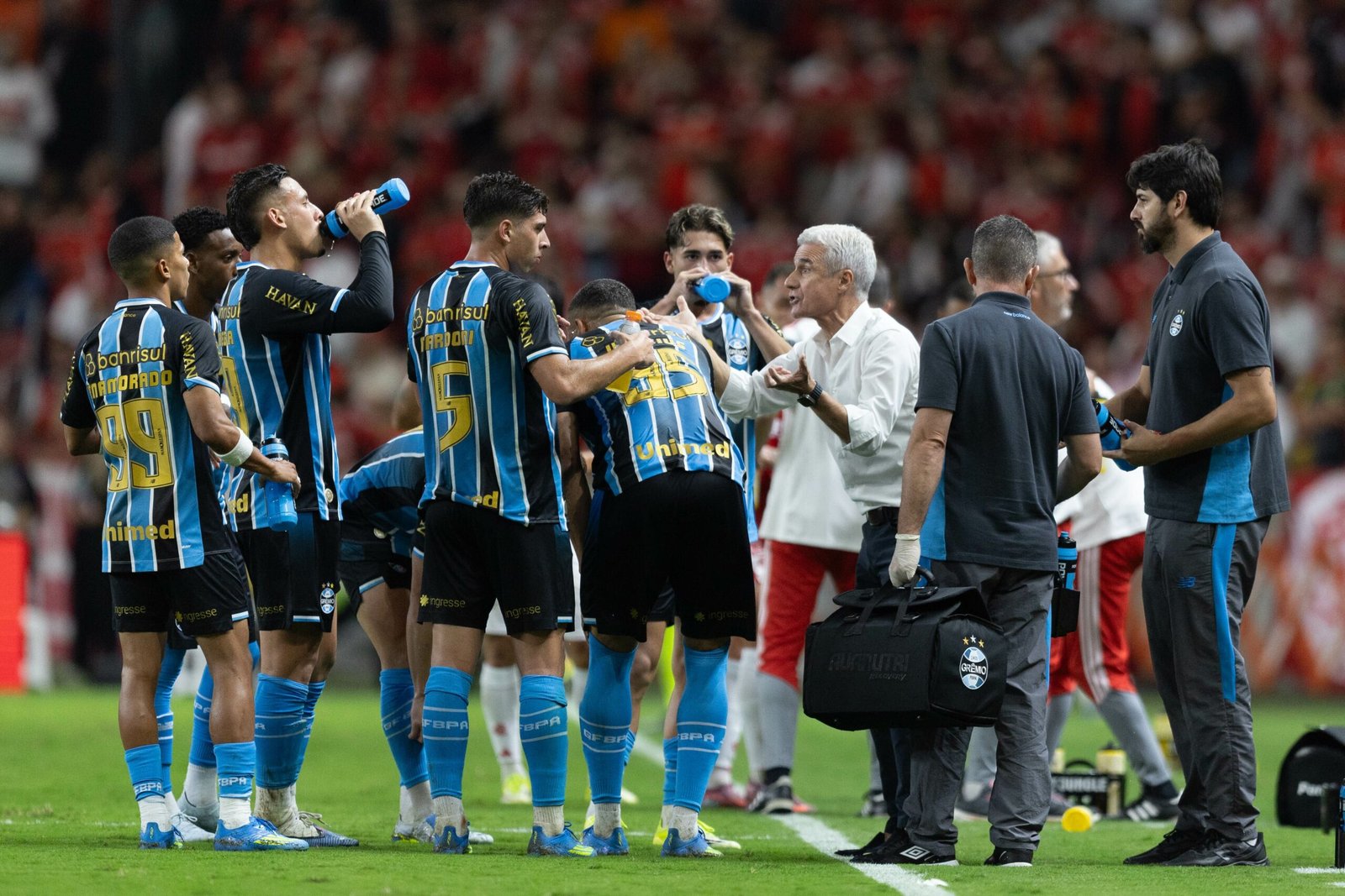 Análise: o indecifrável futebol do Grêmio permanece após o Gre-Nal