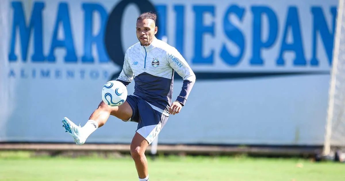 Grêmio visita o Athletico-PR em busca da primeira vitória como visitante no Brasileirão