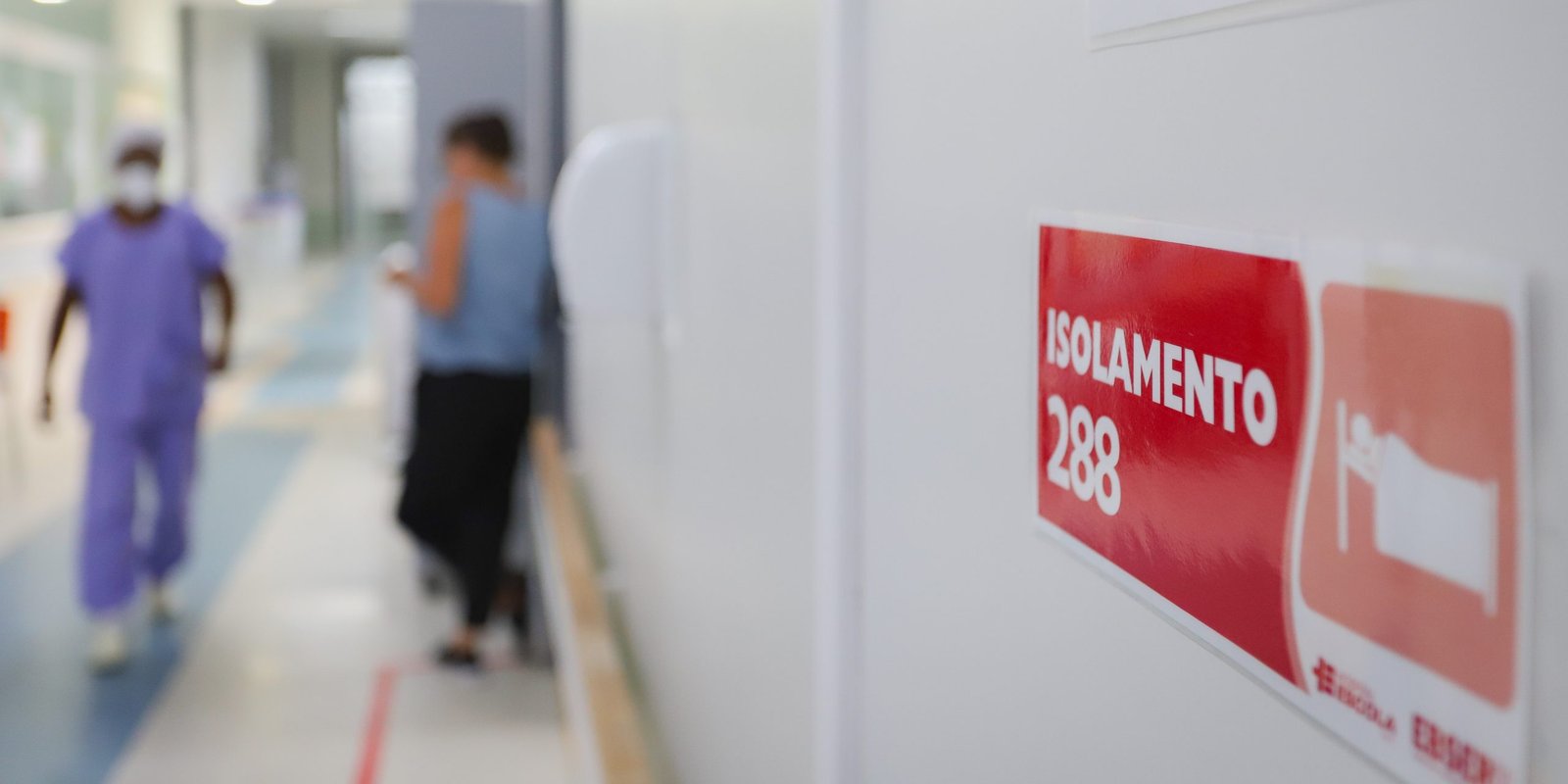 Mais de 60% dos pacientes internados com Covid-19 desde 2023 morreram